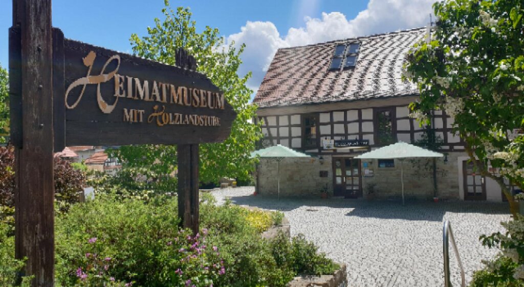 Heimatmuseum "Altes Sudhaus" und Gaststätte Holzlandstube in Bad Klosterlausnitz
