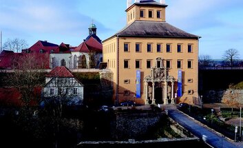 Lavendelduft & Terpentingeruch: 20 Jahre Schlosspark und 20 Jahre Lebek-Zentrum