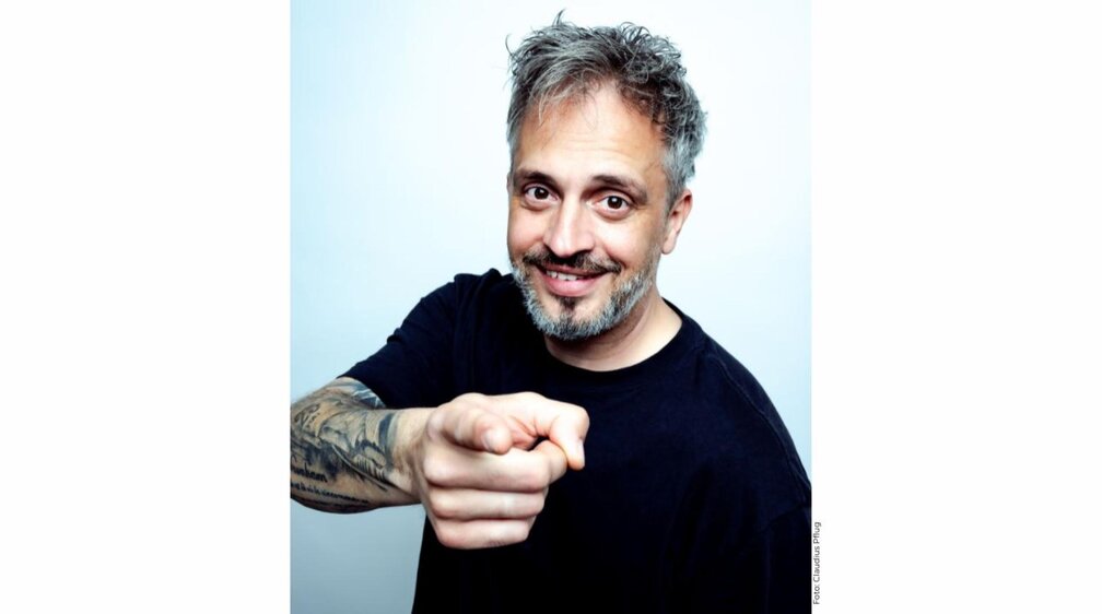 DER PHYSIOPATH - Machen Sie sich bitte frei!