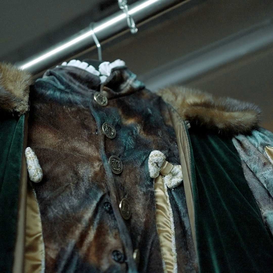 Psst ... Royal vestments in Merseburg Imperial Cathedral Costume in the Royal Court Tailor's Shop Merseburg (c) Daniel Remler