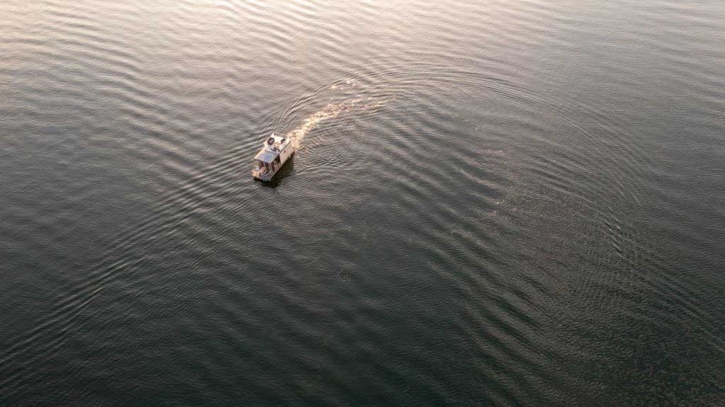 Hausboot auf dem Geiseltalsee (c) Saale-Unstrut-Tourismus e.V., Falko Matte