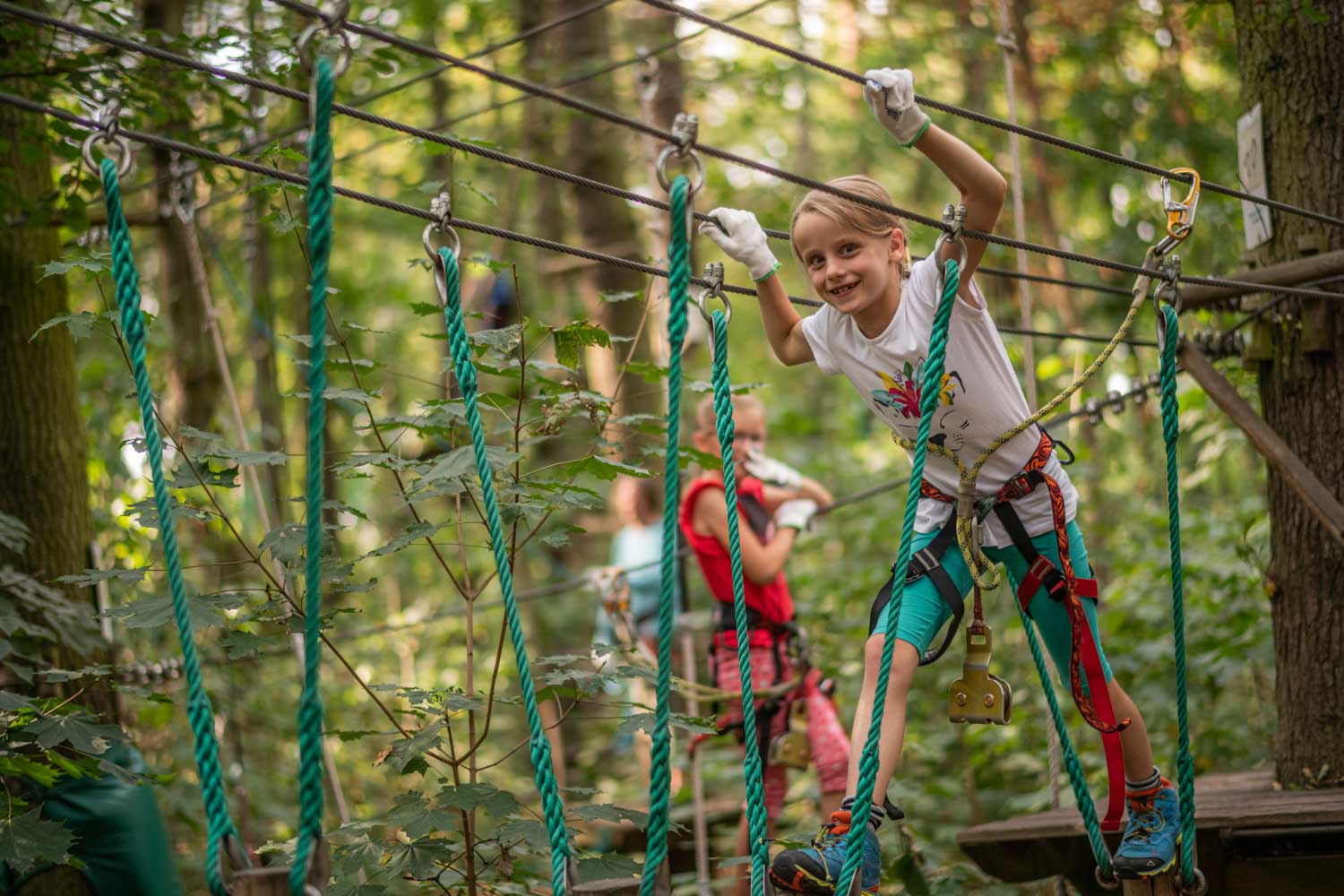 Im Kletterwald Lützen die Geschicklichkeit testen (c) Saale-Unstrut-Tourismus e.V., Falko Matte
