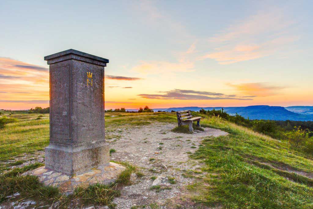 The Napoleon Stone commemorates the battle of 1806 (c) JenaKultur, A. Graef