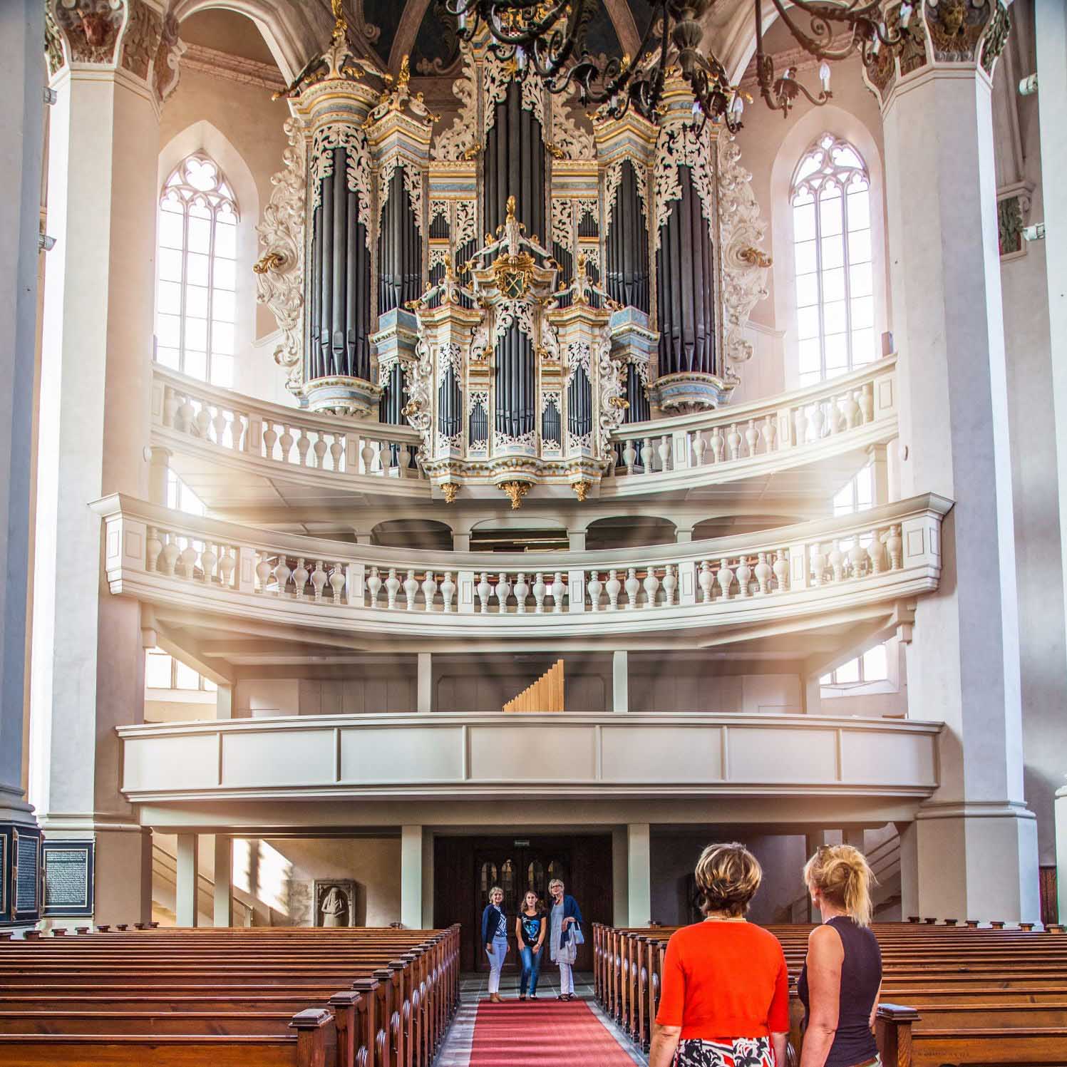 Music journey through Saale-Unstrut - the Hildebrandt organ in the town church of St. Wenzel Naumburg (c) Saale-Unstrut-Tourismus e.V., Transmedial