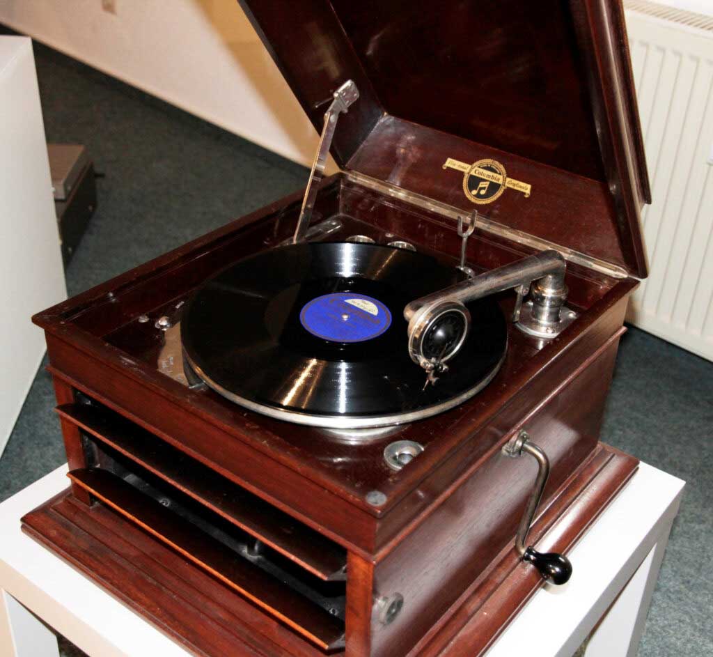 Loebejuen CarlLoeweMuseum Gramophone c Picture Archive ICLG eV