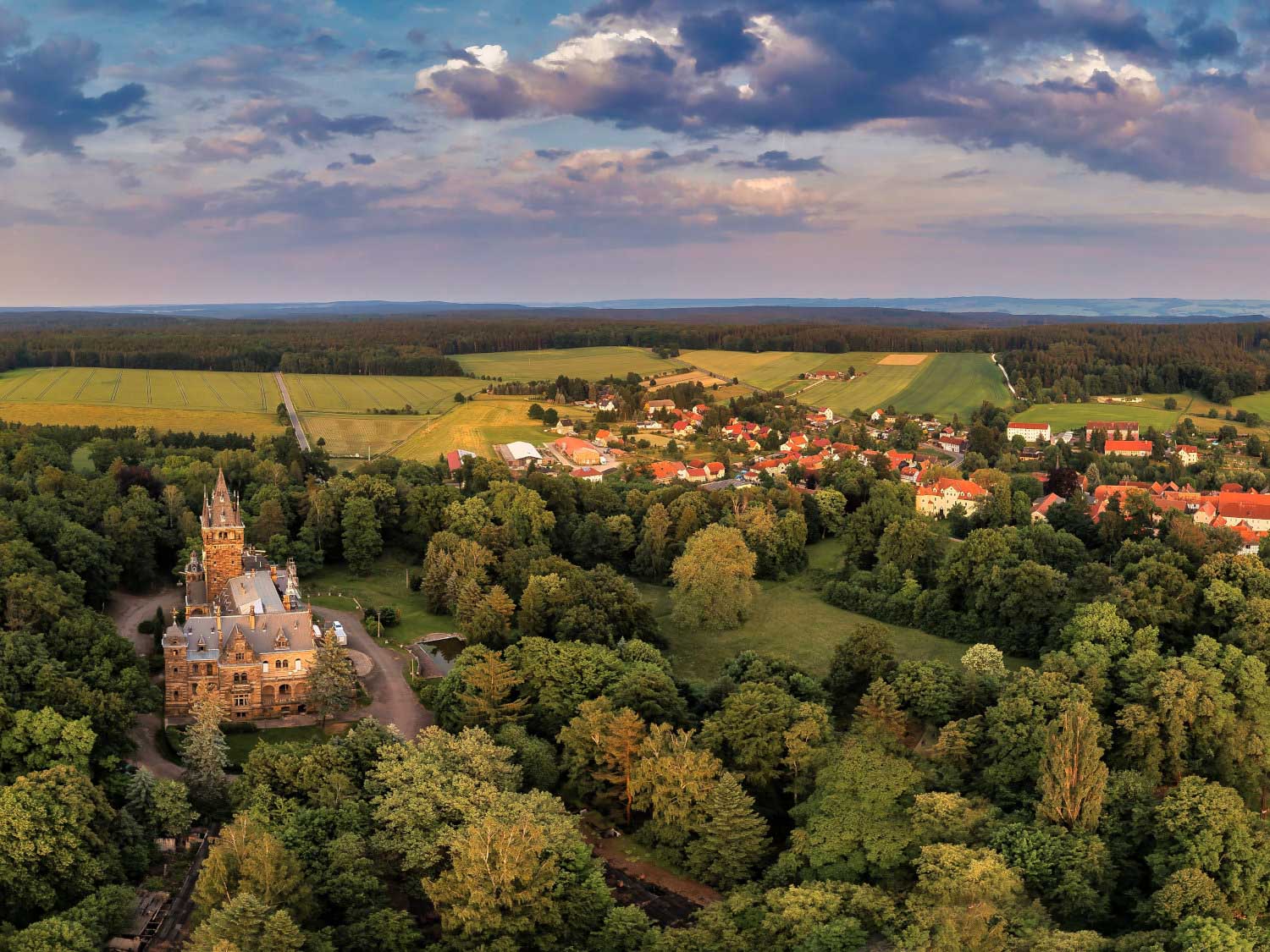 Kasteelpark Hummelshain Nieuw Kasteel Luchtfoto © Daniel Suppe