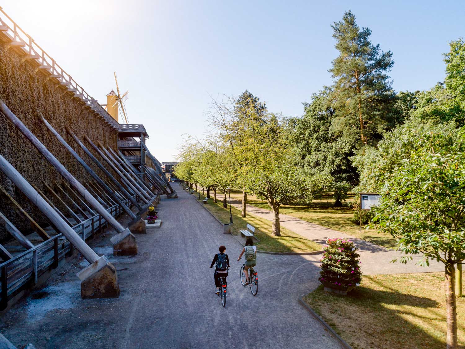 Der Radweg Sole-Kohle-Geschichte führt u.a. nach Bad Dürrenberg (c) Saale-Unstrut-Tourismus e.V., Transmedial