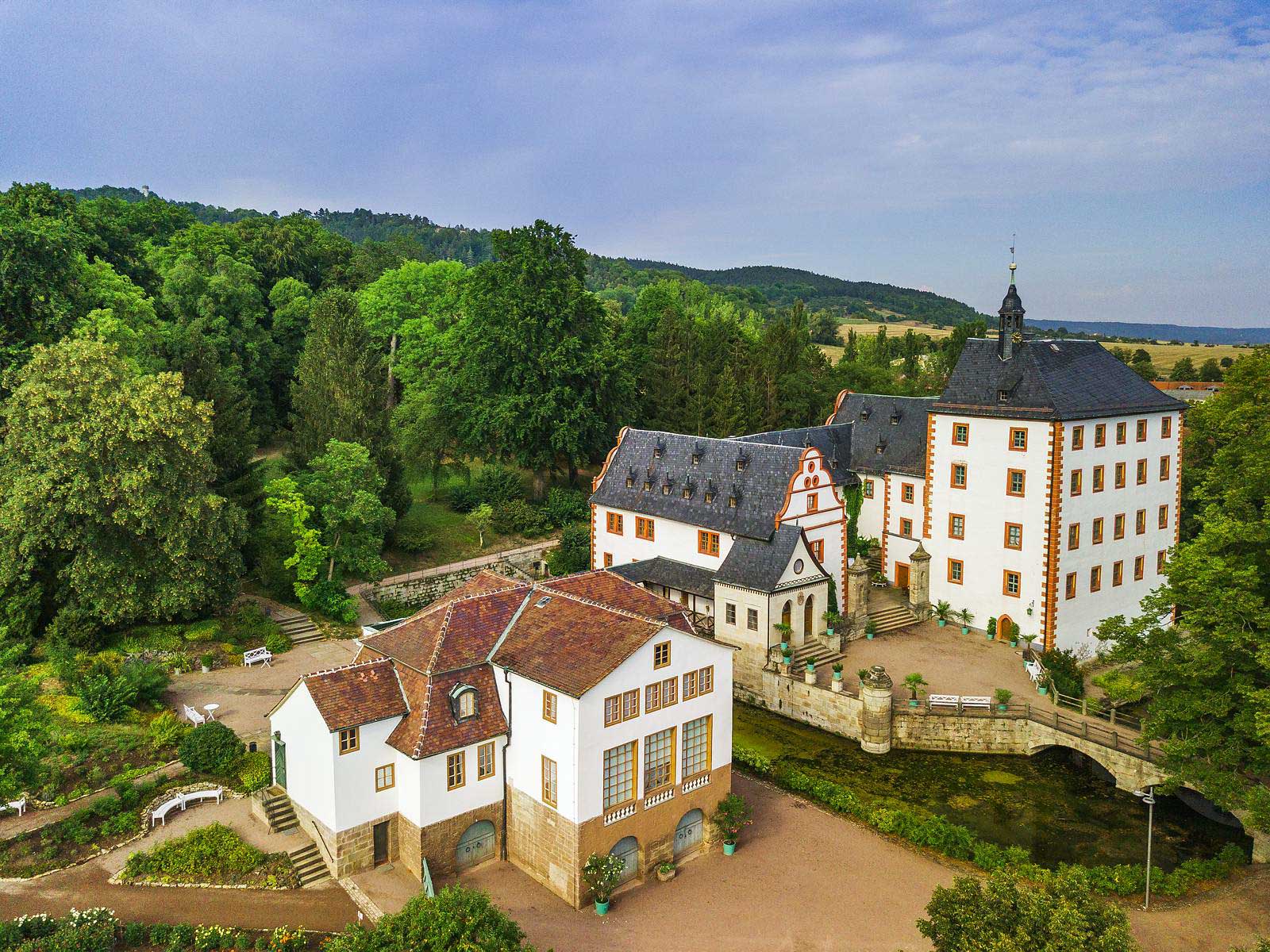 Schloss Kochberg mit Liebhabertheater © Klassik Stiftung Weimar, Foto Alexander Burzik,