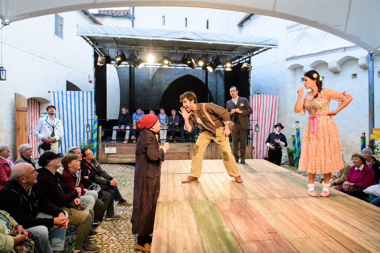 The Summer Theatre in the Marientor is a special highlight in the programme (c) Theater Naumburg