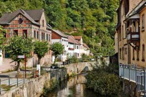 Stadtroda mit dem Roda-Fluss (c) Jens Hauspurg